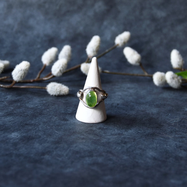 Incandescent Skull Ring